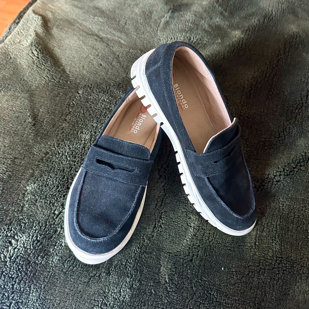 Blondo loafers